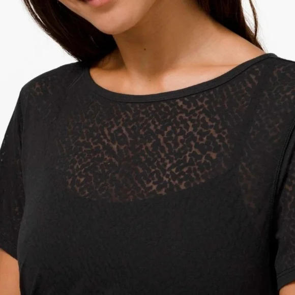 Lululemon Loop Around Tee - Picture 2 of 8